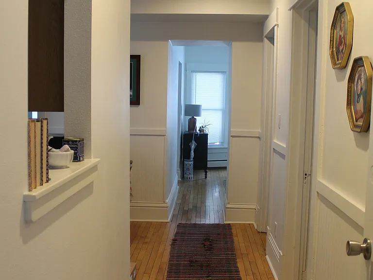 Emerald St — Photo 3