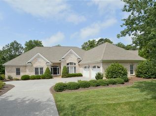 423 Torrington Ln, Winston Salem, NC 27104