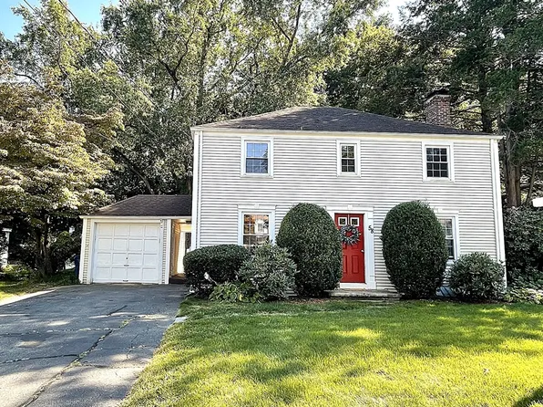 58 Hale St, West Springfield, MA 01089