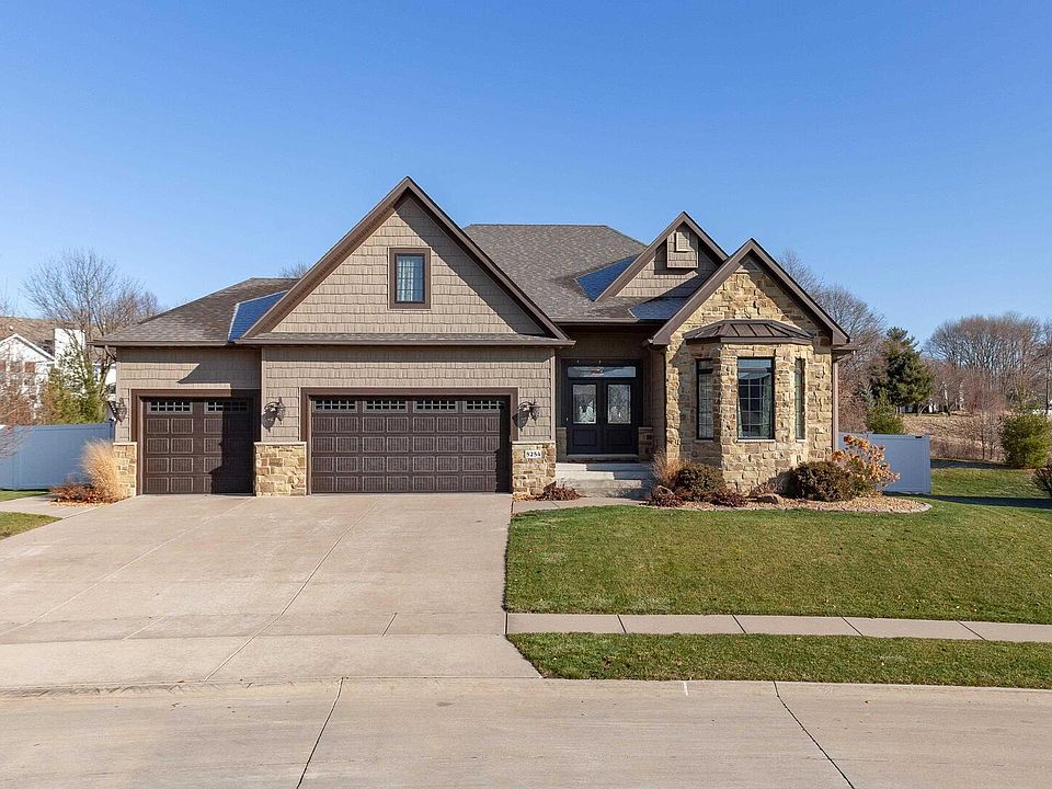 1st image of 5254 N Richmond Cir