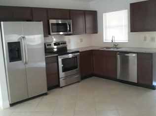 1230 S Hillcrest Ave, Clearwater, FL 33756