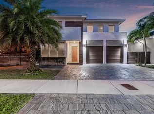 15018 SW 176th St, Miami, FL 33187