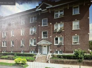 1292 Hamilton Ave, Saint Louis, MO 63112