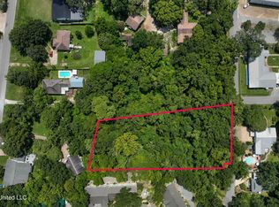 Rayburn Ave, Ocean springs, MS 39564