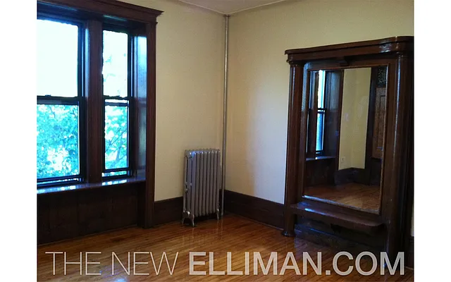 Sold by Douglas Elliman | media 36