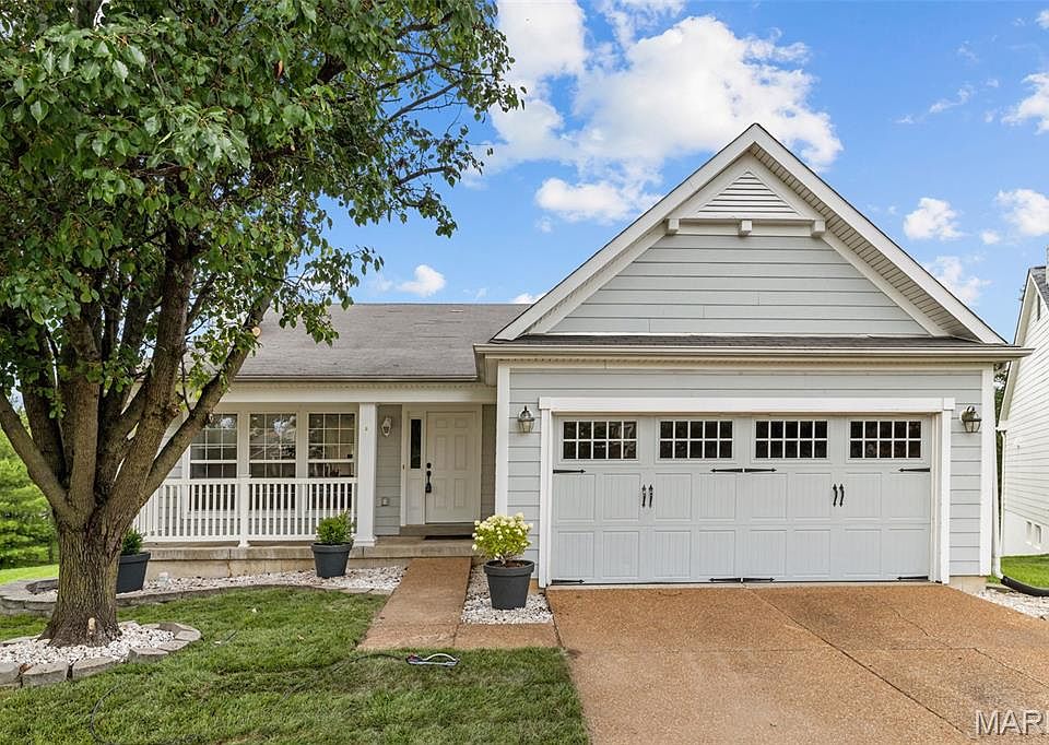 1st image of 204 Montecito Ter
