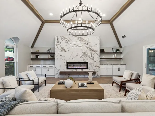 9710 Windledge Dr, Dallas, TX 75238