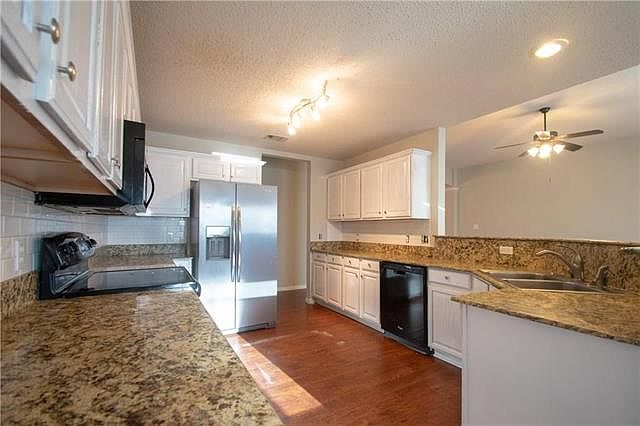 1st image of 1501 Coastline Ln