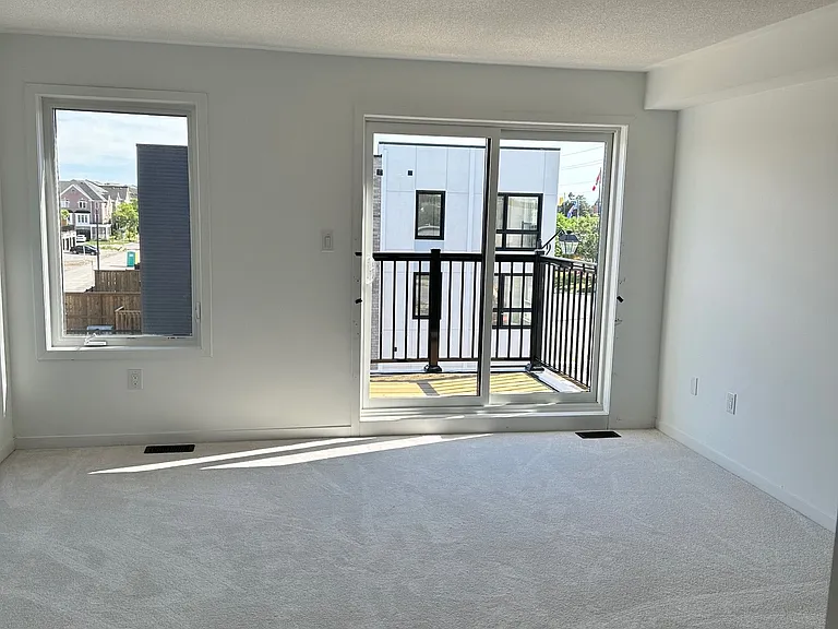 163 Hunt St N #101 — Photo 22