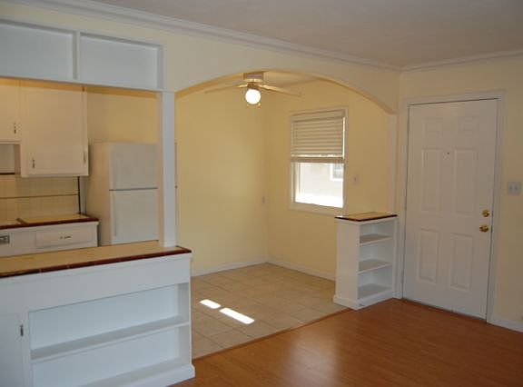 2nd image of 2408 P St APT 10