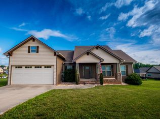 2899 Alden Glenn Ct, Sevierville, TN 37862