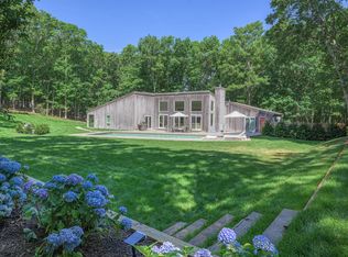 1646 Noyack Rd, Southampton, NY 11968