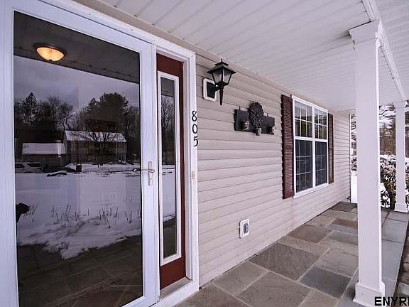 2nd image of 805 Ulysses Dr