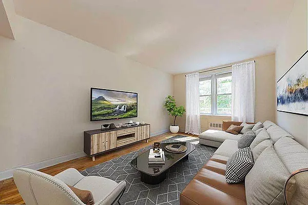 Rented by MOTION New York | media 10