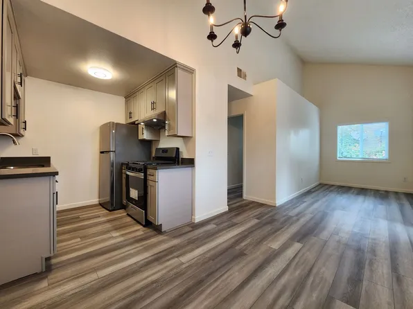 2557 Kenton Court, 2557 Kenton Ct #B, Santa Rosa, CA 95407