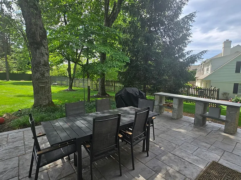 6720 Newbold Dr — Photo 30
