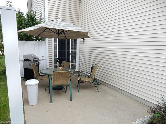 4th image of 7460 Willow Woods Dr #6B