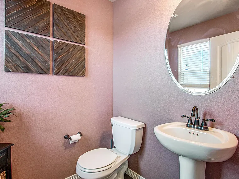 Downstairs half-bath