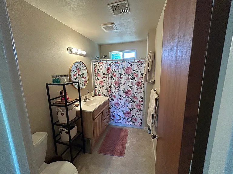 718 Randall St #718 — Photo 13