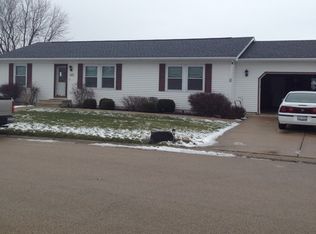 300 W Seymore St, Sublette, IL 61367