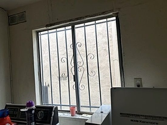4th image of 2316 21st Ave