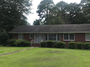 42 Perry Ave, Monroeville, AL 36460