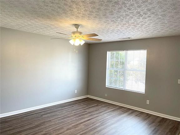 4th image of 7748 Bernardo Dr