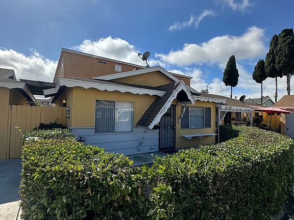 2nd image of 13809 1/2 Eleven Lemoli Ave #13811