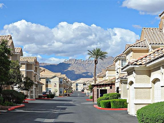 3rd image of 5855 Valley Dr Unit 2116