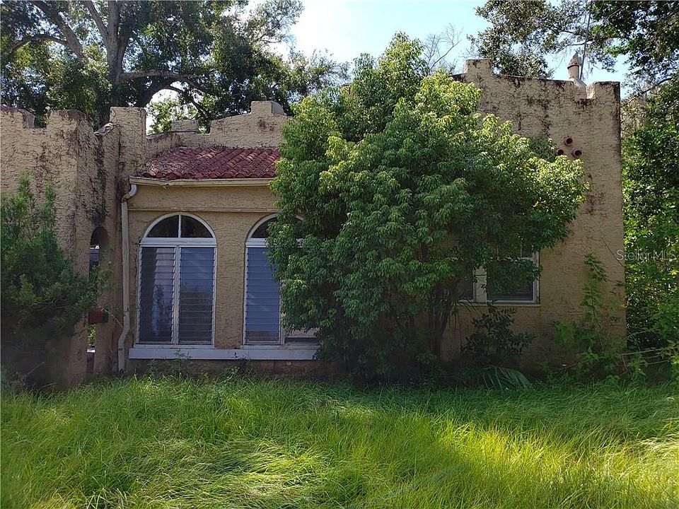 1st image of 314 E Avenue A
