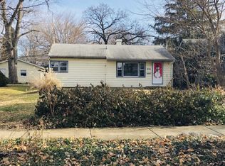 818 N Ellsworth St, Naperville, IL 60563