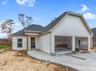 2137 Aubrianna Ln, Sulphur, LA 70663