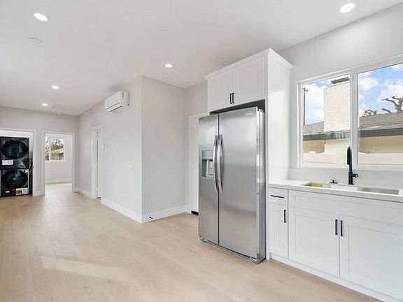 5th image of 1604 S Orange Ave #2