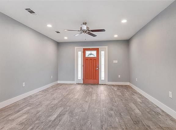 2nd image of 4525 Rosedale Dr
