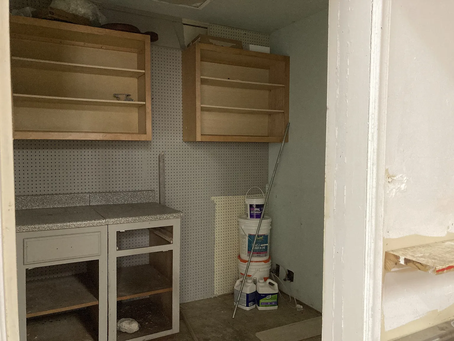 617 Main St — Photo 4