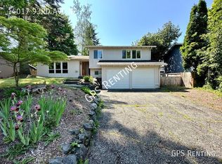 14017 93rd Ave NE, Kirkland, WA 98034