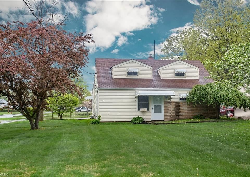 1st image of 411 Fairway Blvd