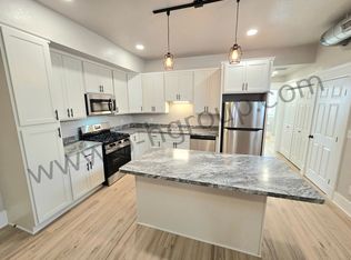 715 57th St, Kenosha, WI 53140