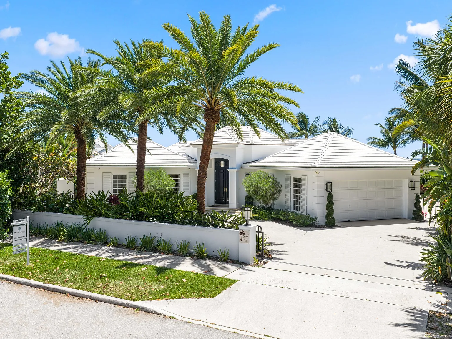4 bed, 3.0 bath, 3957 sqft, $20,000 — Photo 2