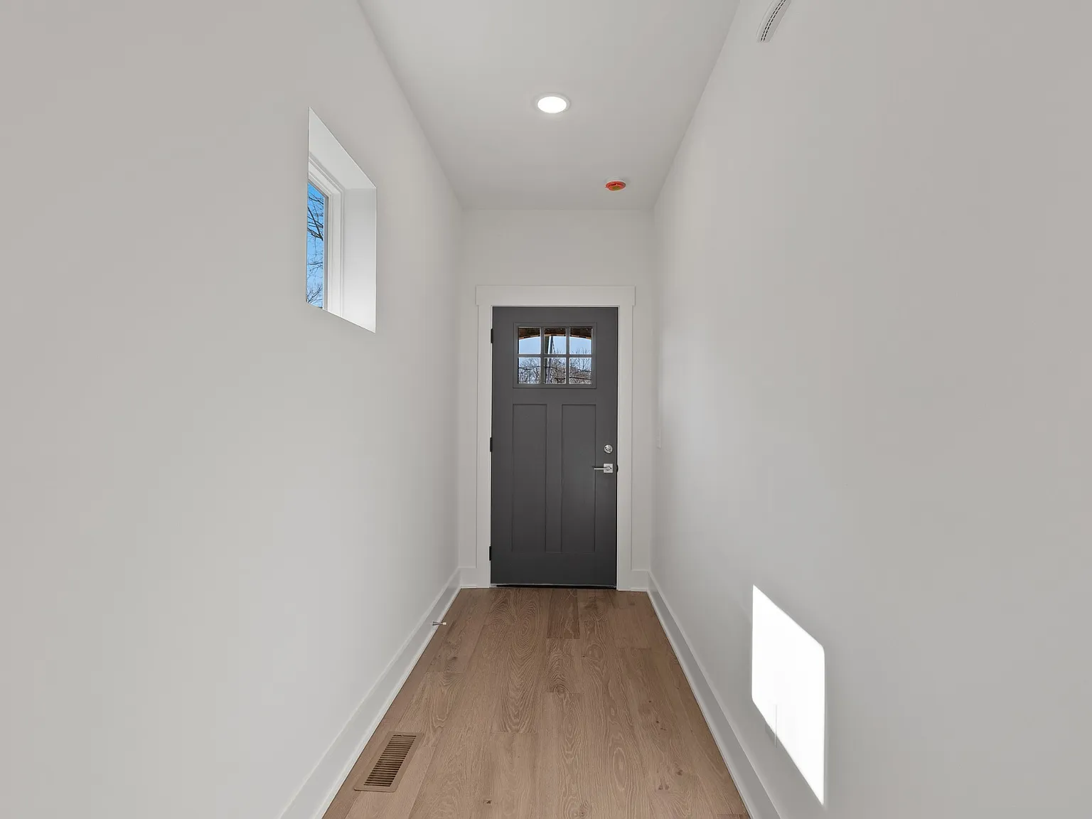 2238 B Kline Avenue — Photo 4