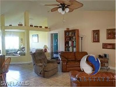3rd image of 2202 SW 49th St