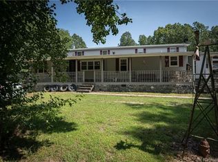 630 Deer Chase Cir, Cedar Mountain, NC 28718