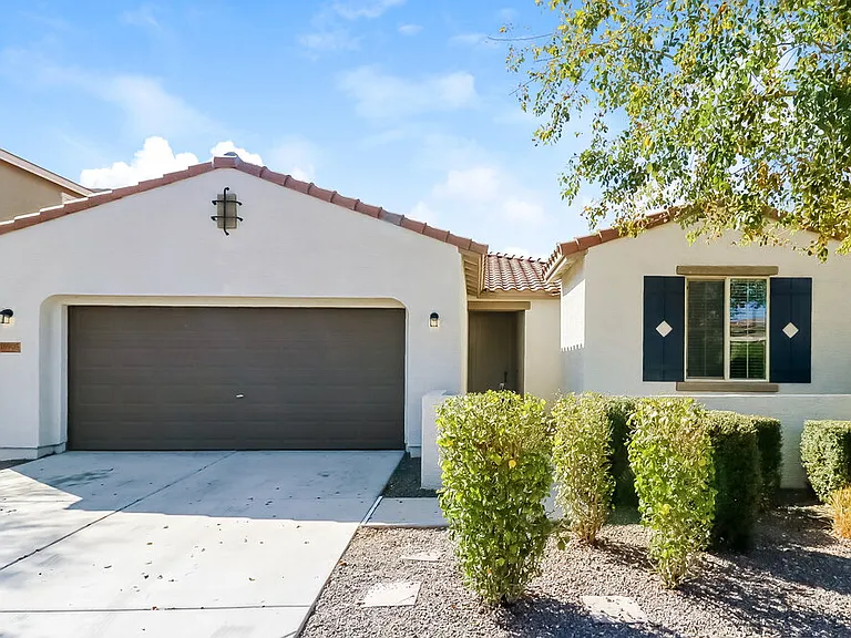 16905 W Woodlands Ave — Photo 1