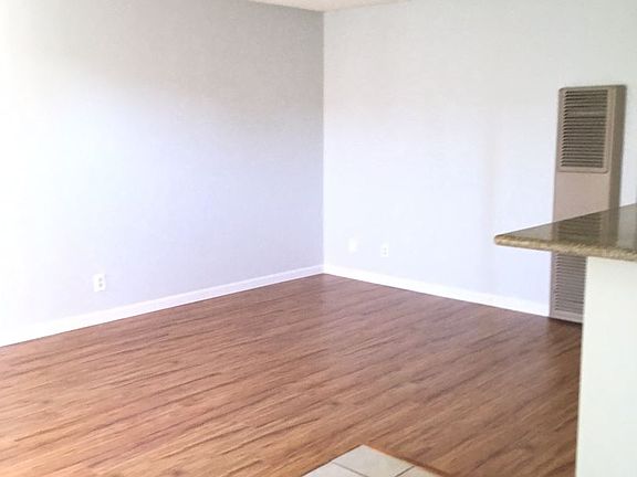 3rd image of 4131 Pixie Ave APT 10