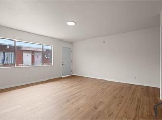 14634 Blythe St #102, Panorama City, CA 91402