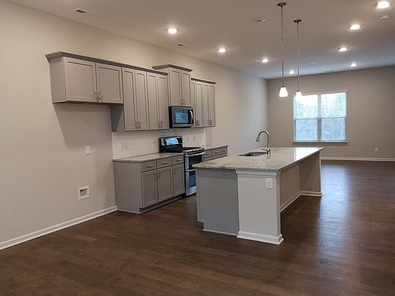 5th image of 9537 Ainslie Downs St