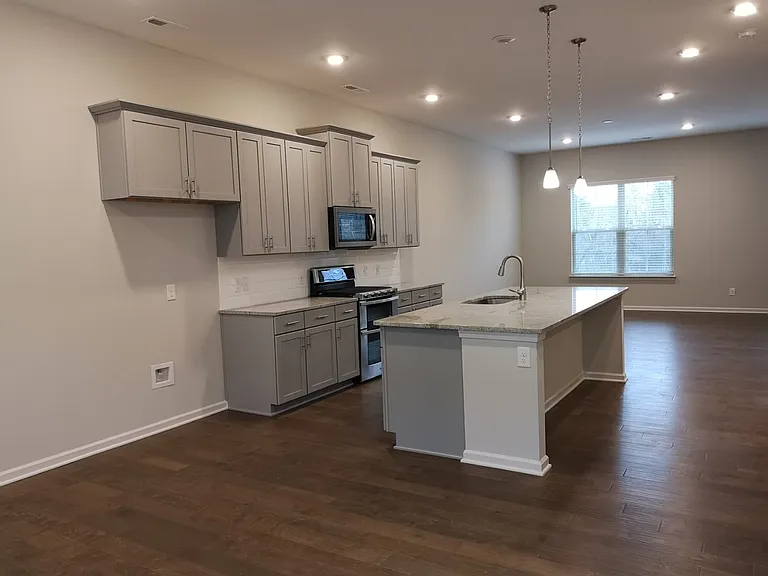 9537 Ainslie Downs St — Photo 5