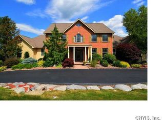 7214 Chadwick Cir, Jamesville, NY 13078