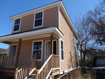 1st image of 1121-23 Charbonnet St