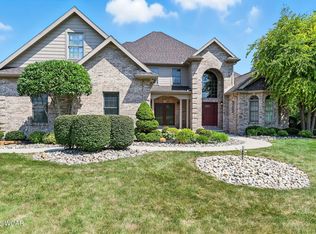 251 Timberfield Dr, Lima, OH 45807